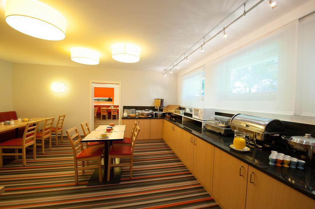 Staymunich Serviced Apartments Room photo